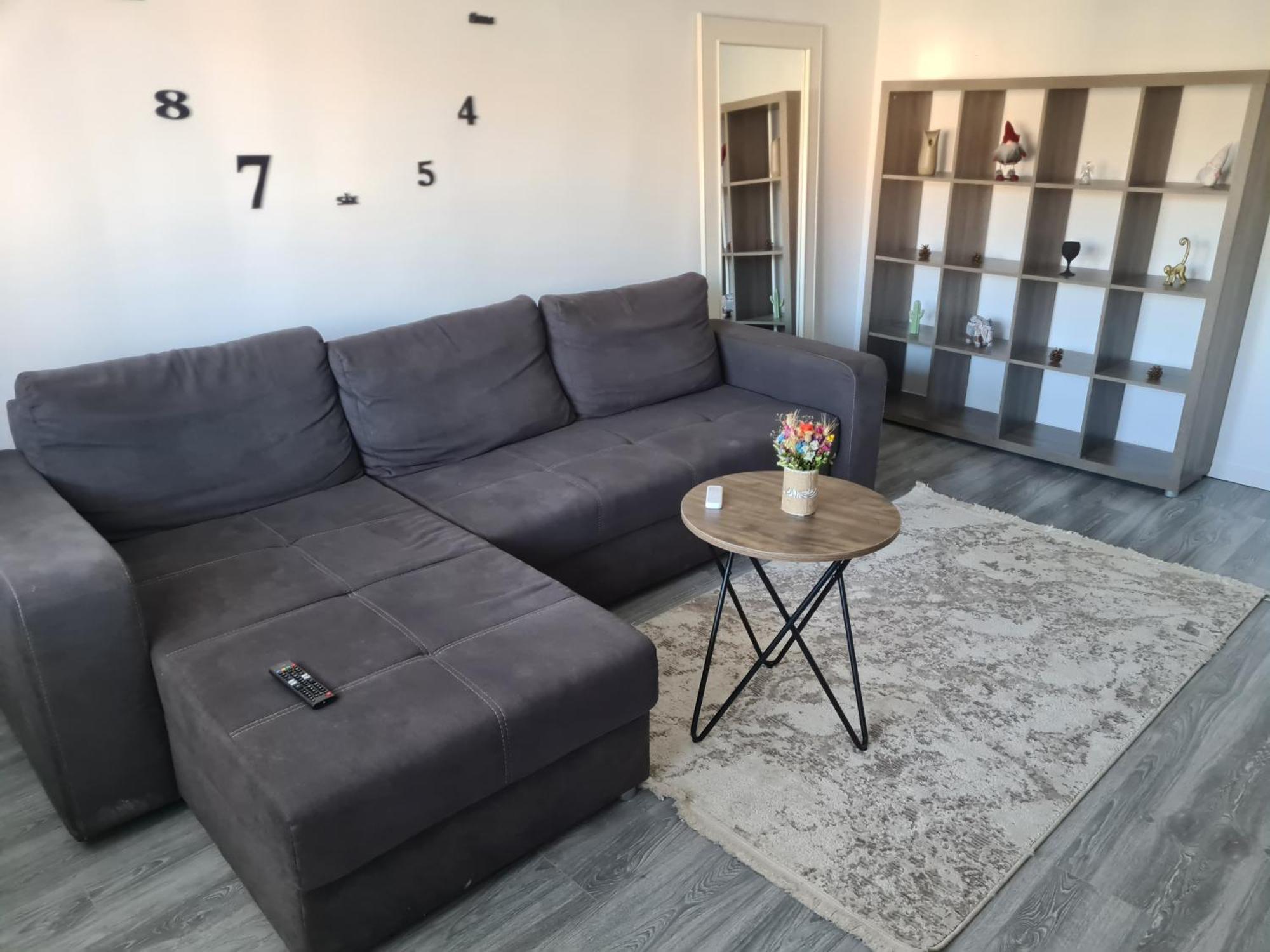 Panoramic View Apartment Petrosani Exterior photo